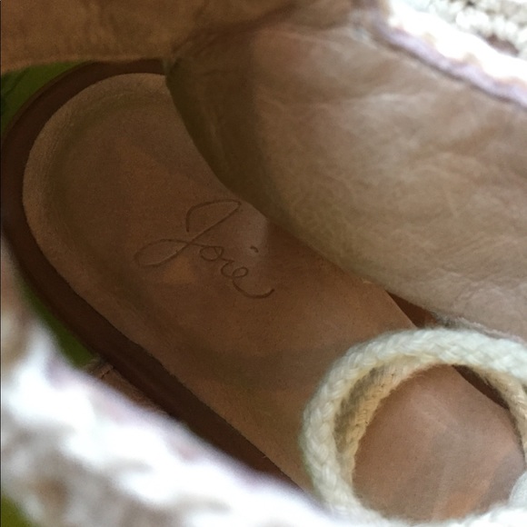 ❌SOLD❌ Joie Jolee Crochet Cream Flat Sandals - Picture 5 of 6