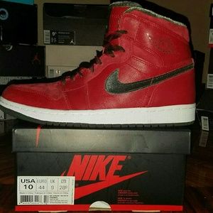 Air Jordan retro 1 Red Gucci premier