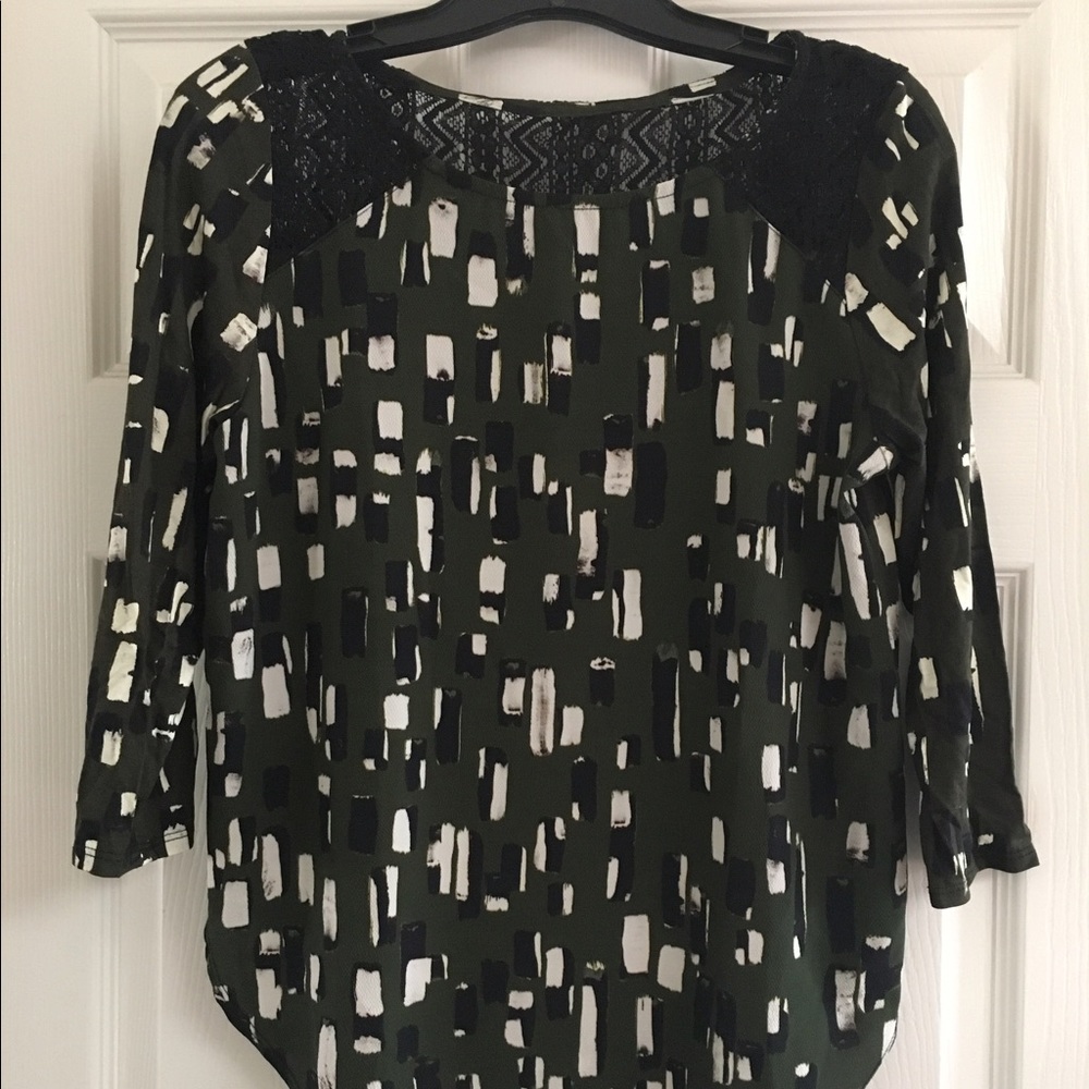 NWT - Anthropologie Army Green printed top