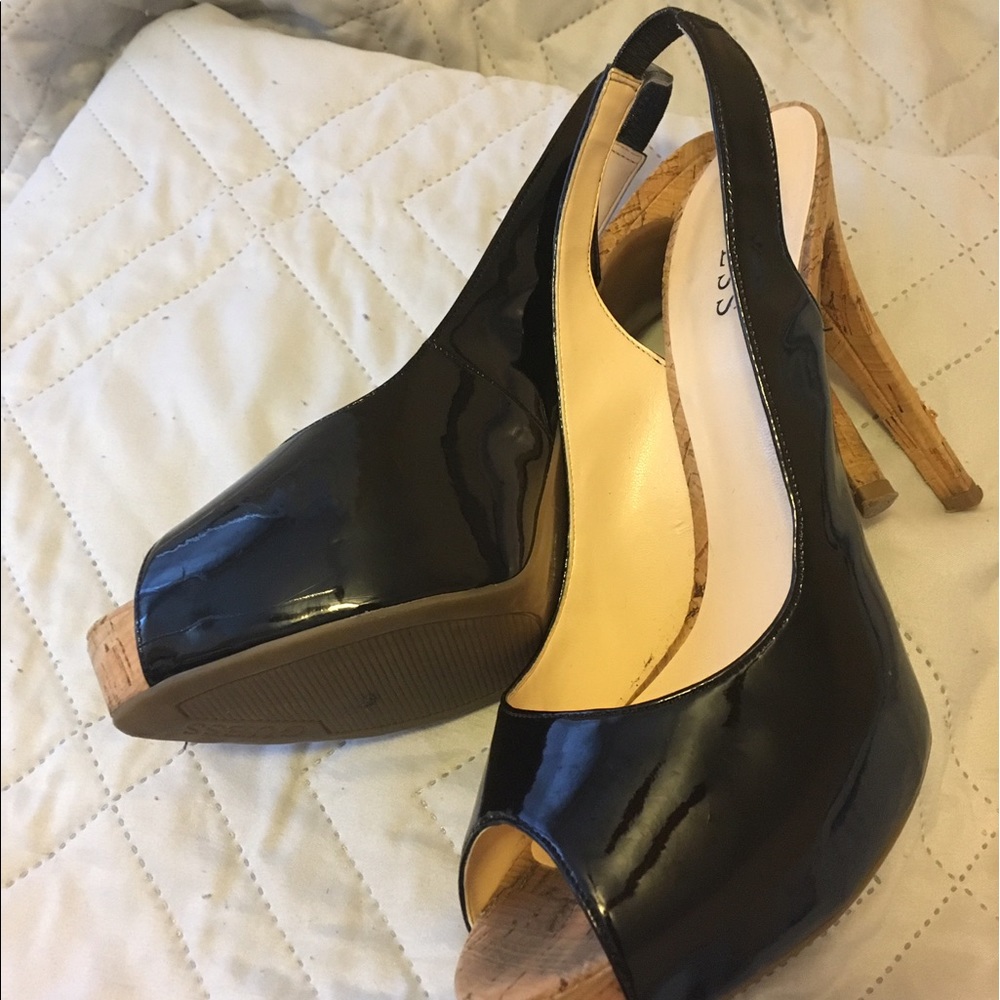 Guess Peep Toe Sandals