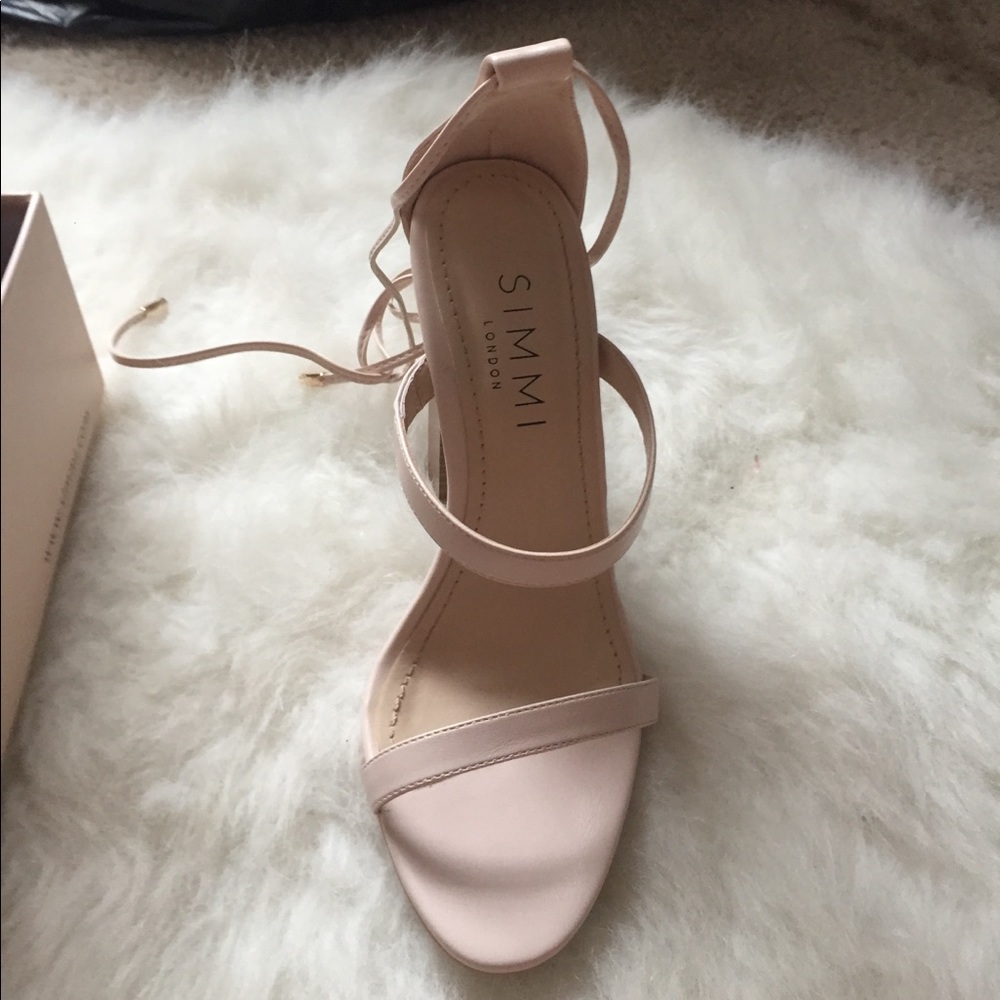 Simmi London heels - Picture 5 of 6