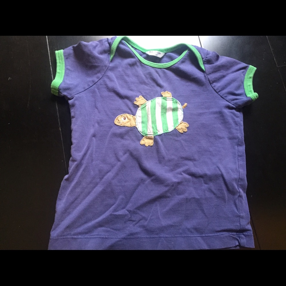 baby boden tee with turtle