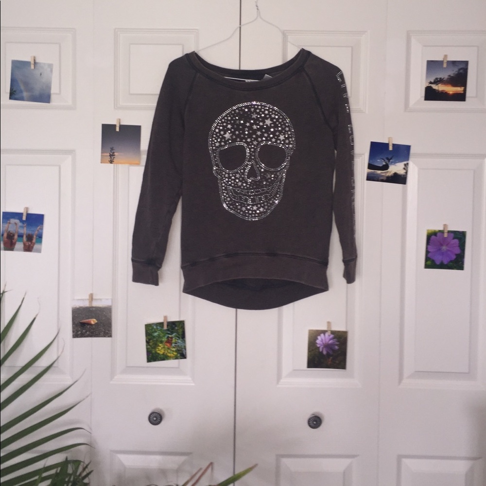 Make an offer! Stylish sweatshirt✨