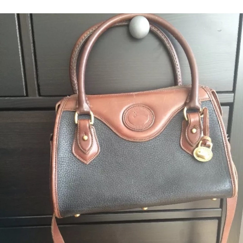 Vintage dooney and bourke bag