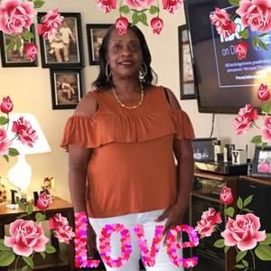 Meet your Posher, Roxann