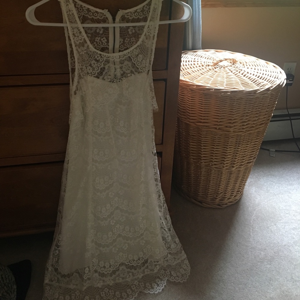 Lace dress