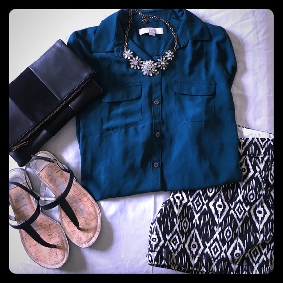 LOFT Tops - Ann Taylor LOFT teal button down blouse