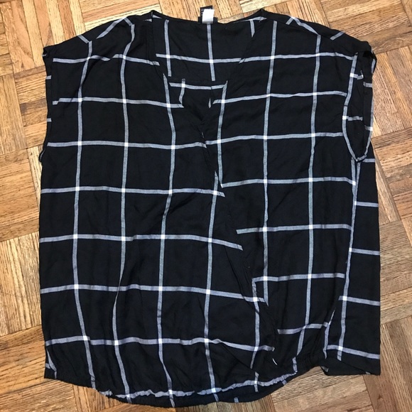 torrid Tops - Torrid Plaid Faux Wrap Top Size 0 (L)