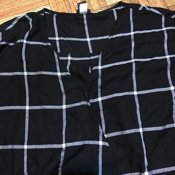 Torrid Plaid Faux Wrap Top Size 0 (L) - Picture 2 of 4