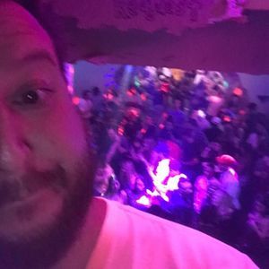 Meet your Posher, Stephen