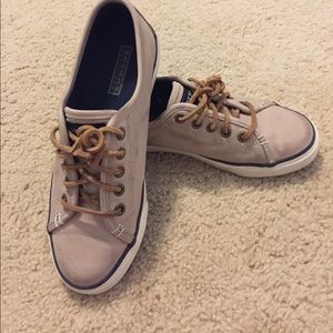 Sperry leather shoes size 7