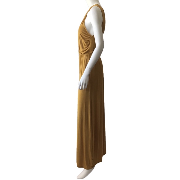 Yellow Gold Halter Maxi Dress - Picture 3 of 7