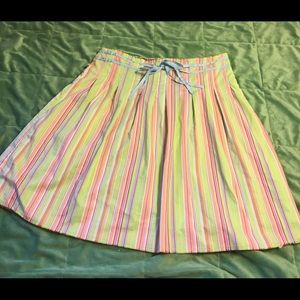 Old Navy pleated skirt