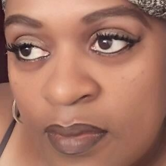 Meet your Posher, Davis - Picture 1 of 1