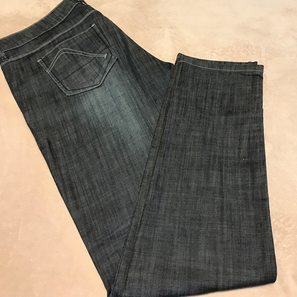 🔥GUESS JEANS🔥 👖 - Picture 2 of 3