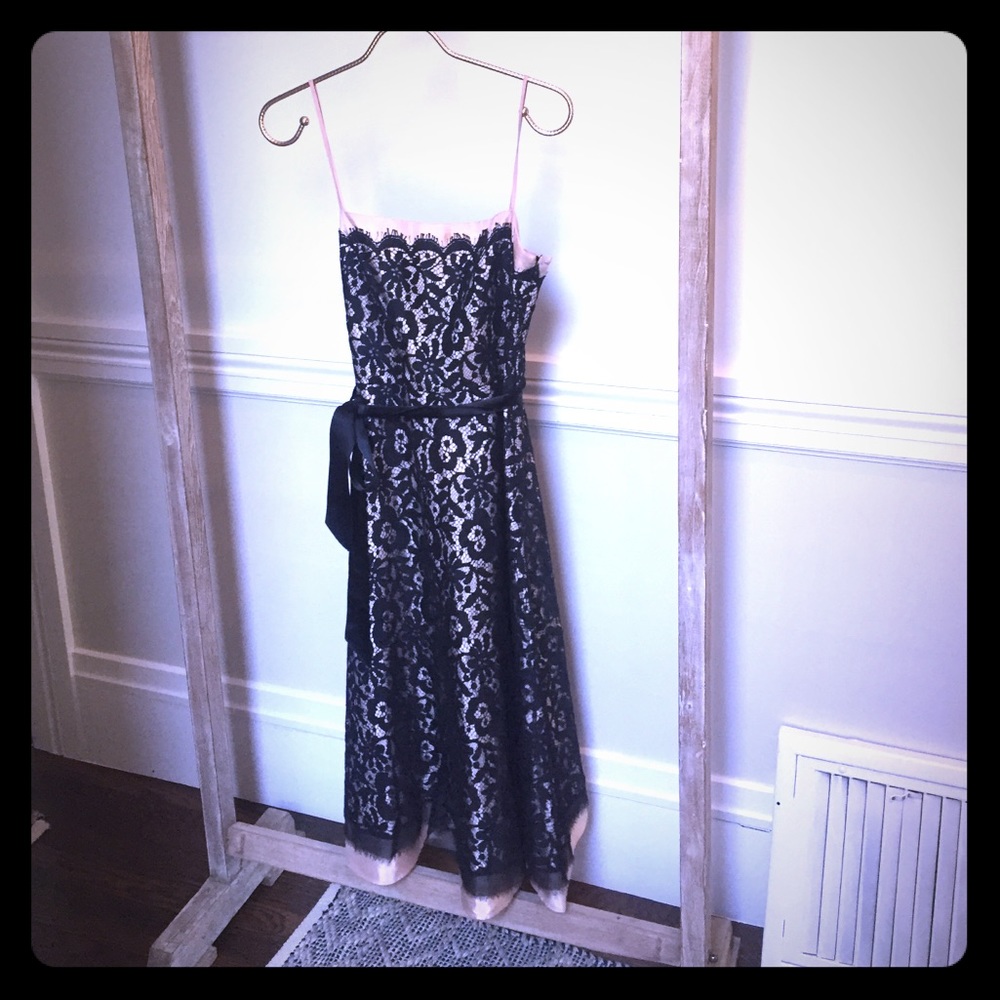 Lace overlay midi dress