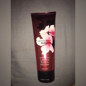 Japanese Cherry Blossom body cream. Bath and body