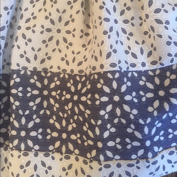 😍 Adorable!!! ASOS Petite eyelet dress w/ cutouts - Picture 5 of 7