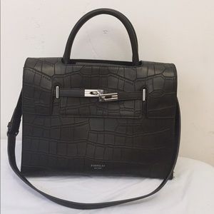 Fiorelli Leather Handbag.new 99.99%. Perfect size