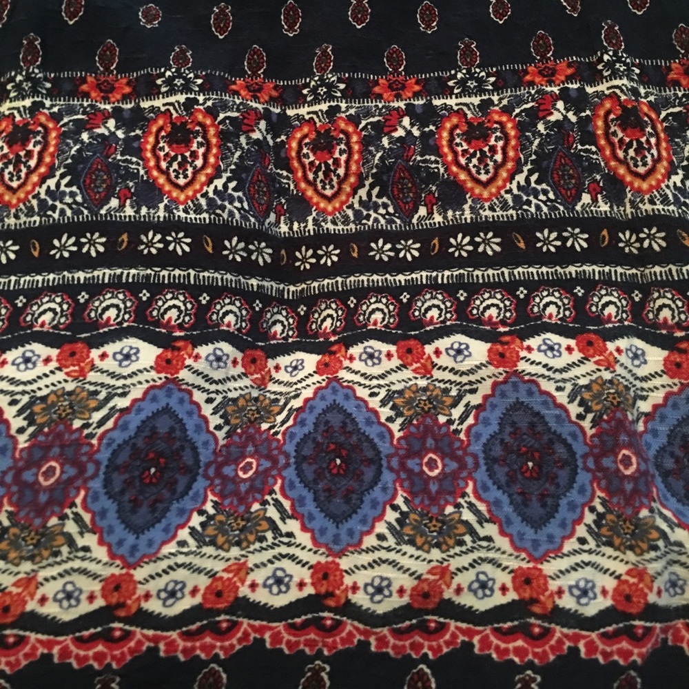 Colorful Blouse - Picture 3 of 3