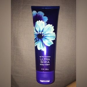 Moonlight path body cream. Bath and body works