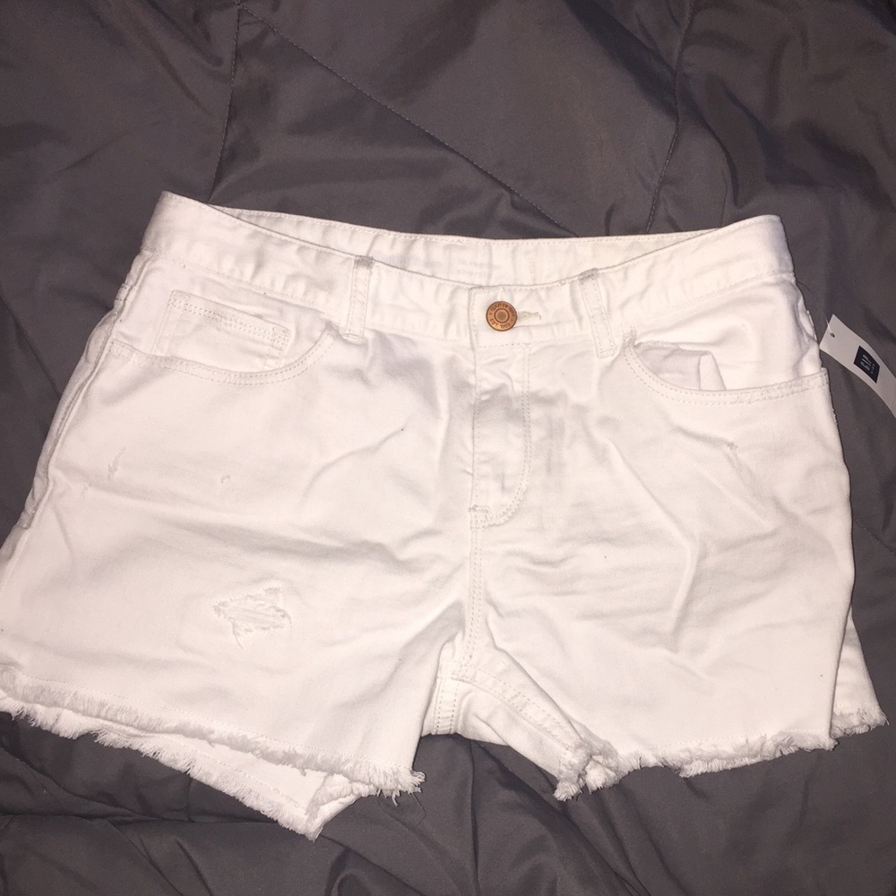 White Gap Shorts