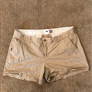 Old Navy Tan shorts never worn