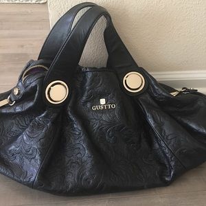 Beautiful Gustto bag.