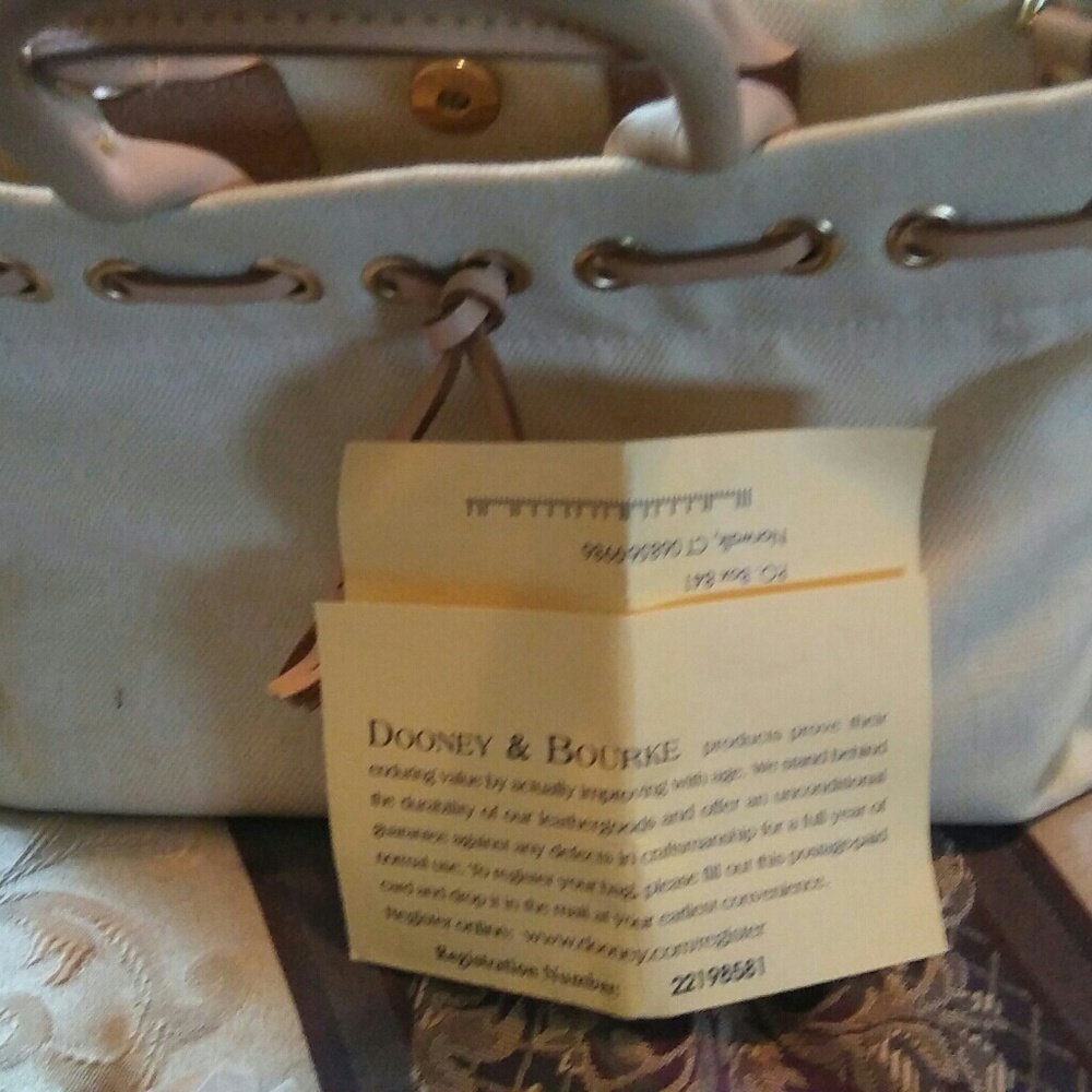 Dooney n Bourke purse