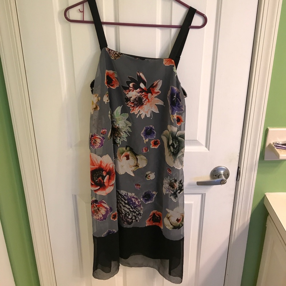 Flower sun dress by Vera Wang