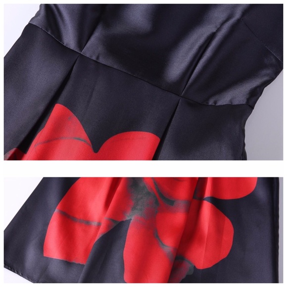 Gorgeous Black Large Bold Red Flower Dress - Picture 4 of 7