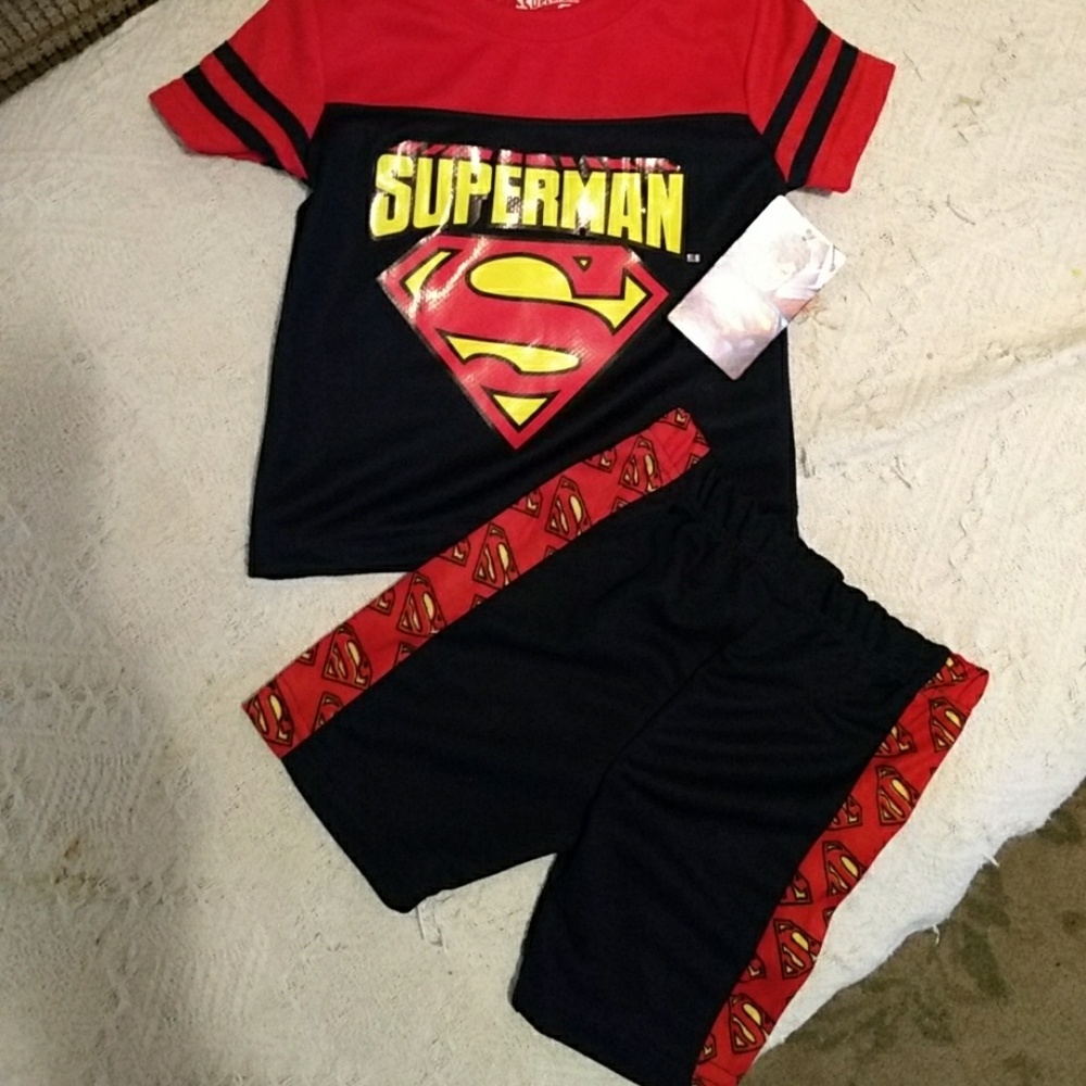 NEW-Infant/Toddler's Superman  set- NEW- $12 OBO