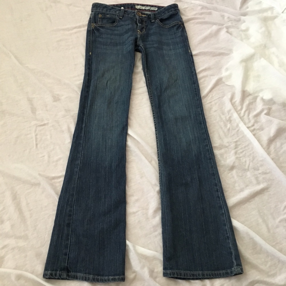 DKNY TIMES SQUARE JEANS