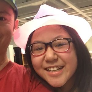 Meet your Posher, Cate