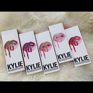 Kylie Matte Liquid Lipstick & Lip Liner