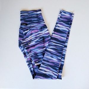 K Deer Leggings Size S