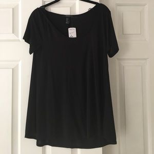 Forever 21 Swing Top M