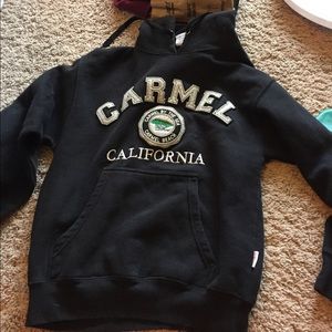 very cute sweatshirt!