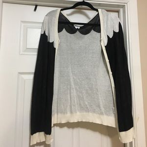 ModCloth Scalloped Cardigan Size L