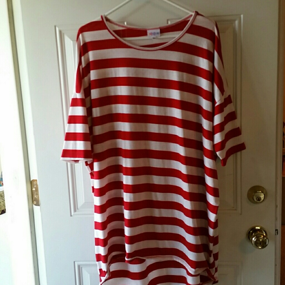 Lularoe Irma Tunic Top