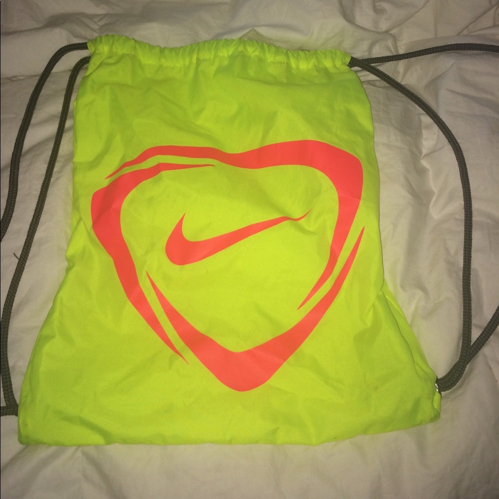 Drawstring bag - Picture 1 of 2