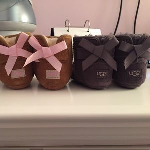 Baby uggz size 3 gray and chestnut