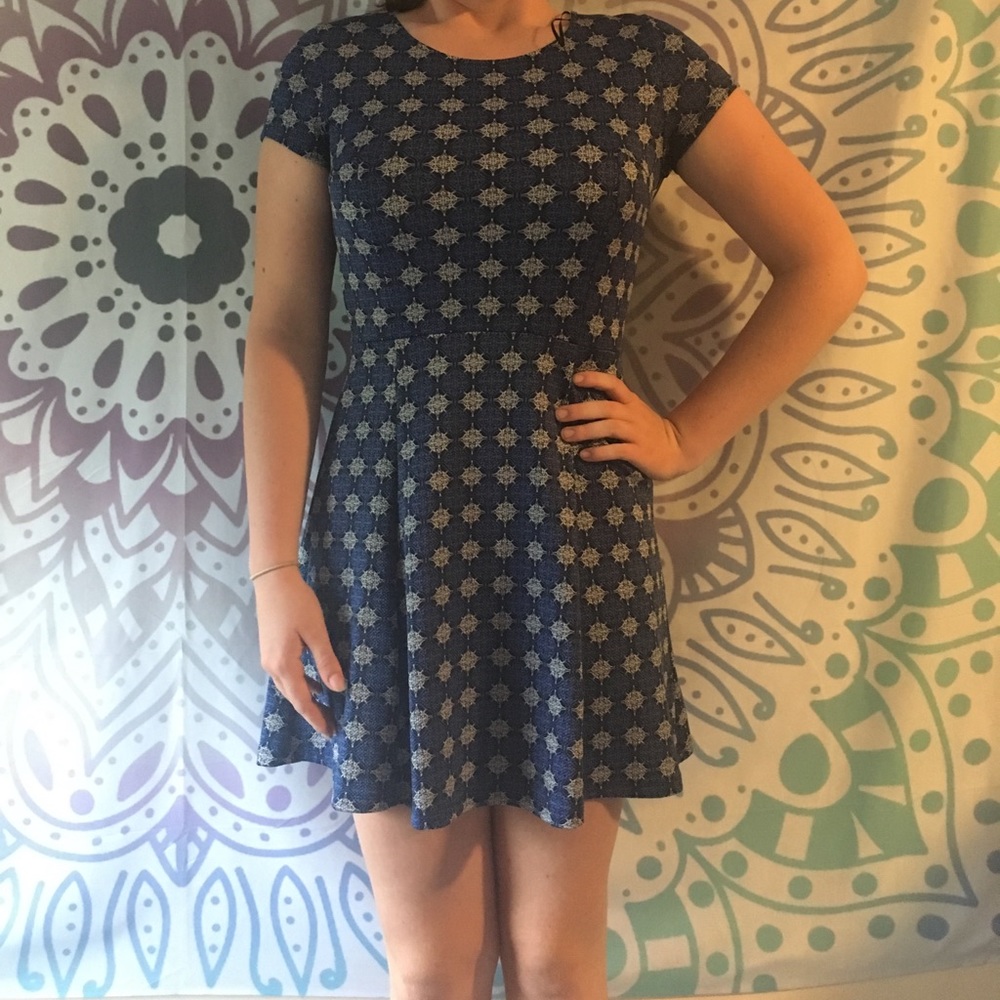 H&M Blue pattern Dress