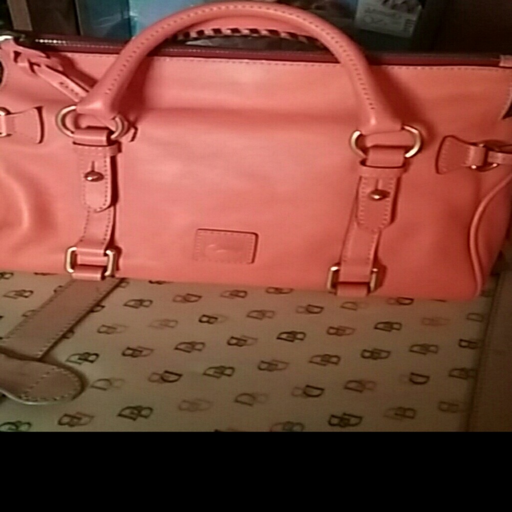 For Elizabeth Gragg Ostrander only