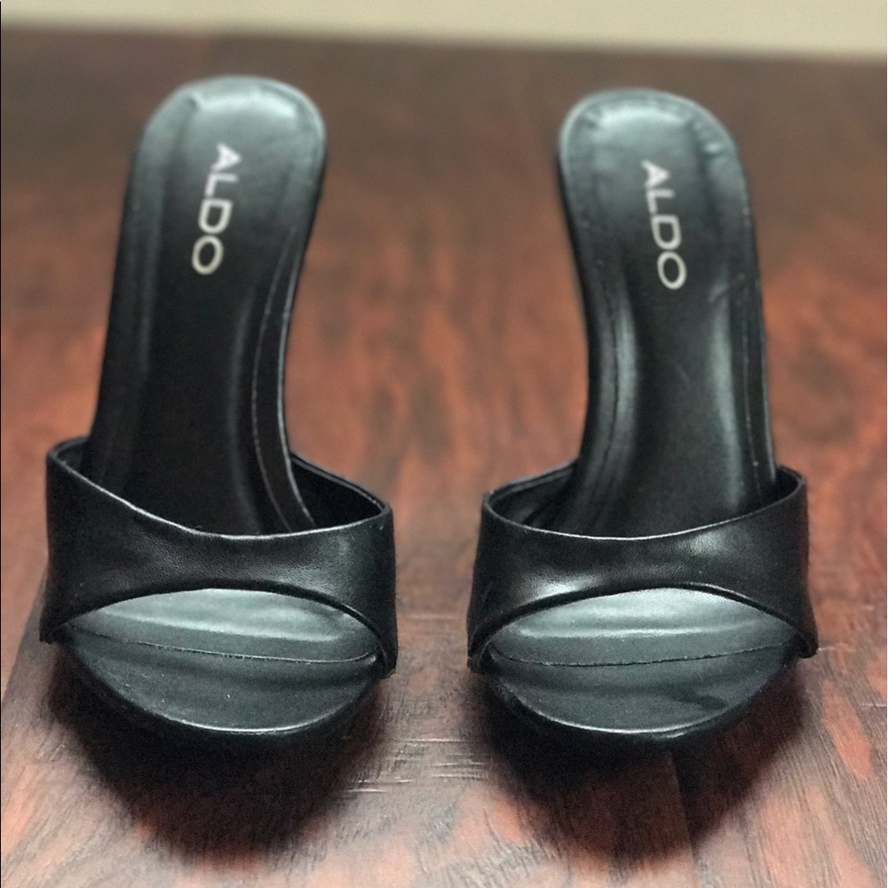 Aldo open toe heels size 6
