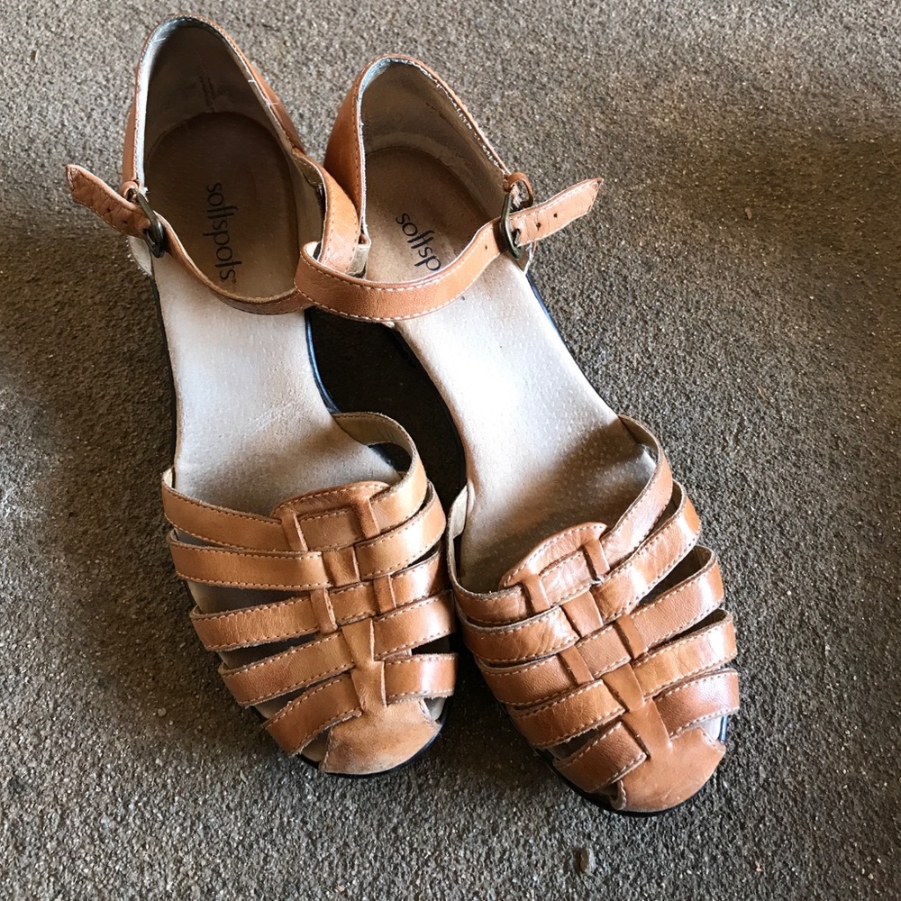 soft spots sandals