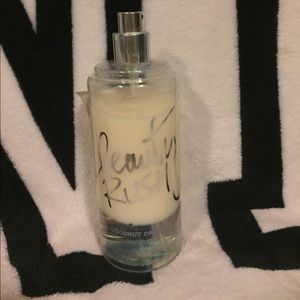 Victoria's Secret Coconut Craze Mist
