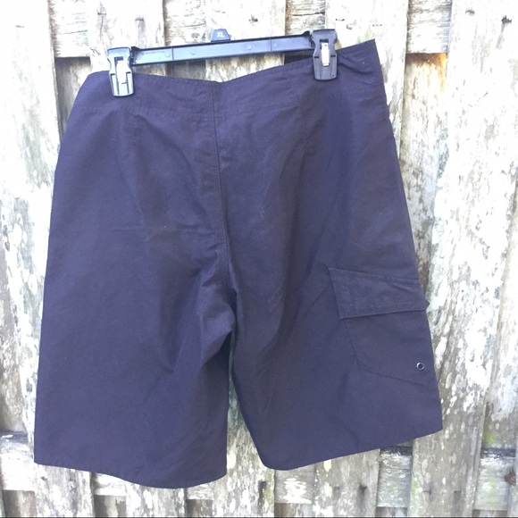 Hang Ten brand board shorts waist 30 - Picture 5 of 8