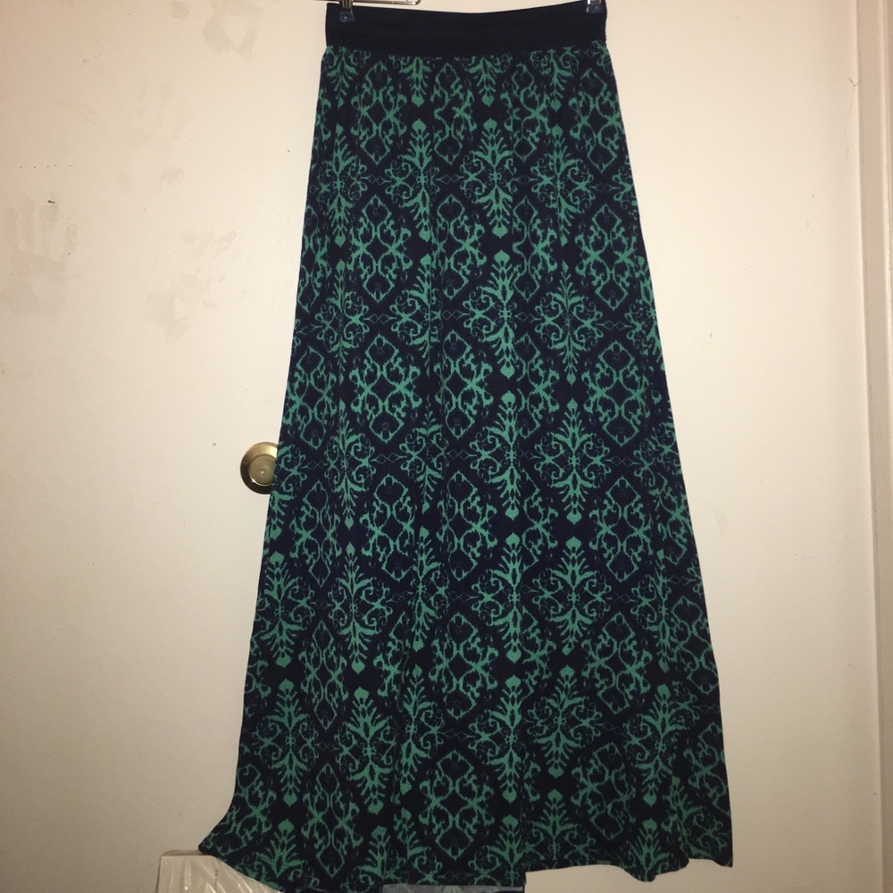 💕Green & Navy Maxi Skirt💕