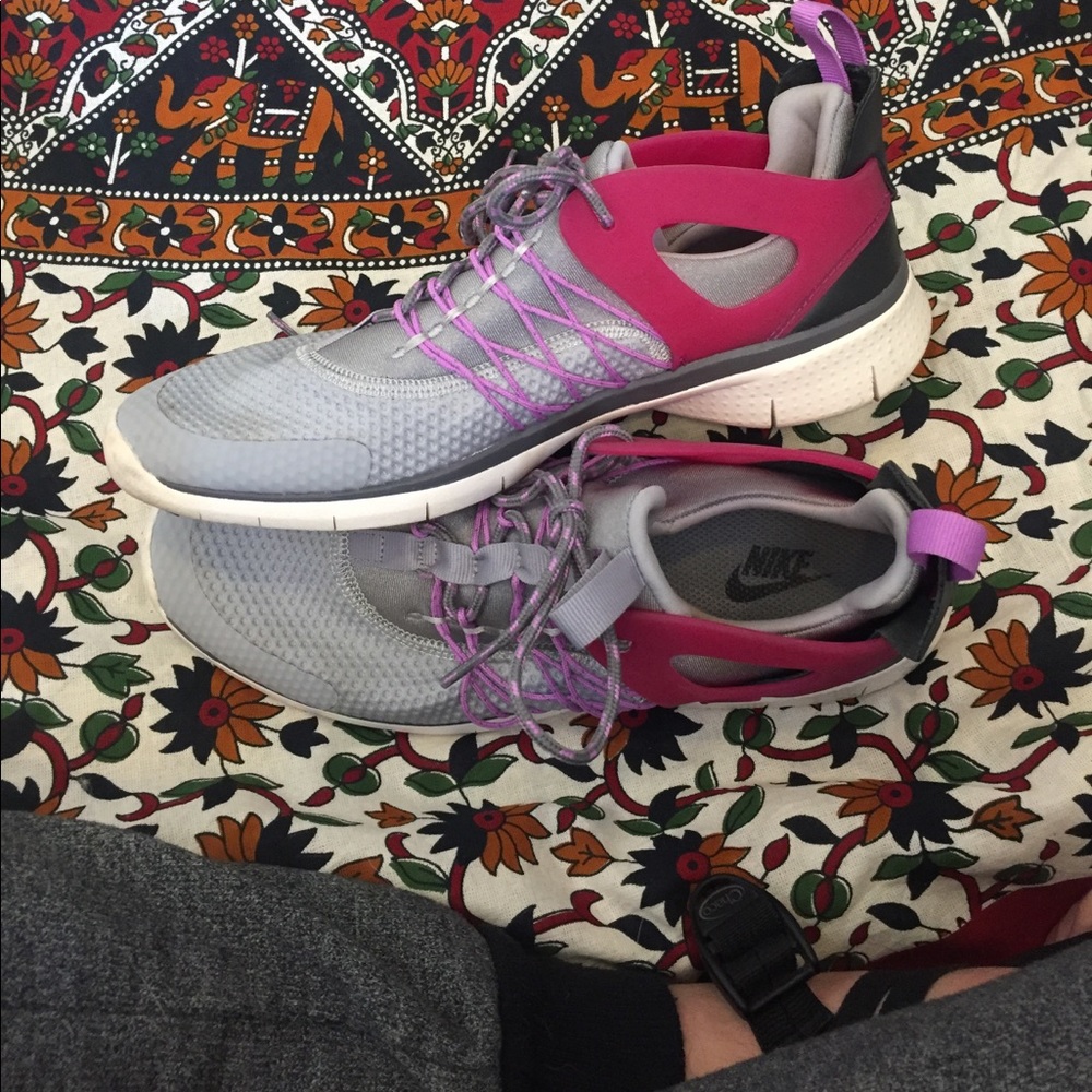 Nikes shoes